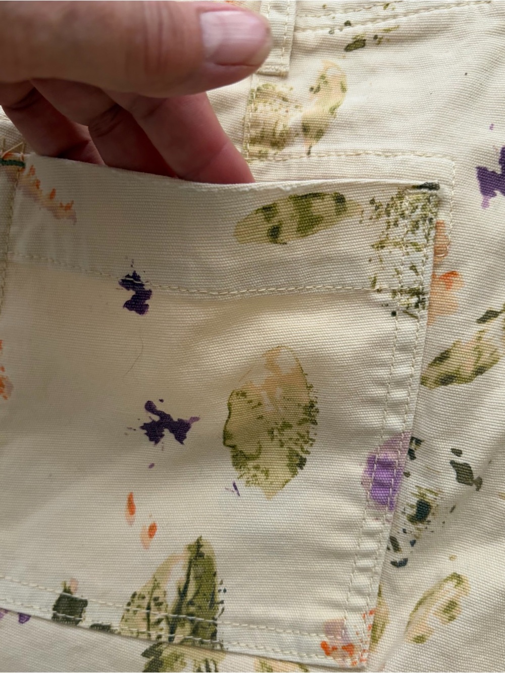 Pilcro The Wanderer Painterly Print Utility Shorts 29 High Rise Anthropologie - Picture 12 of 16